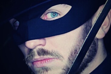Trening szermierki z Zorro w Teatrze Maska – WOŚP 2018